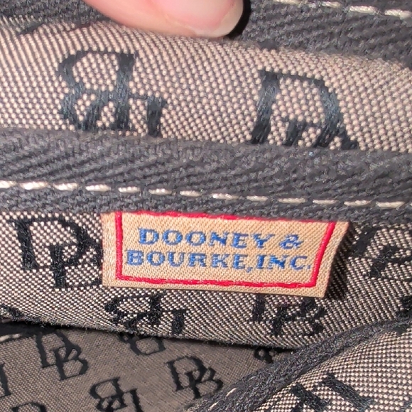 Vintage Dooney & Bourke Purse - Picture 11 of 12